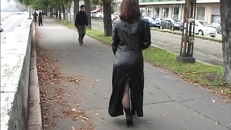 Public Piss Girls No.16